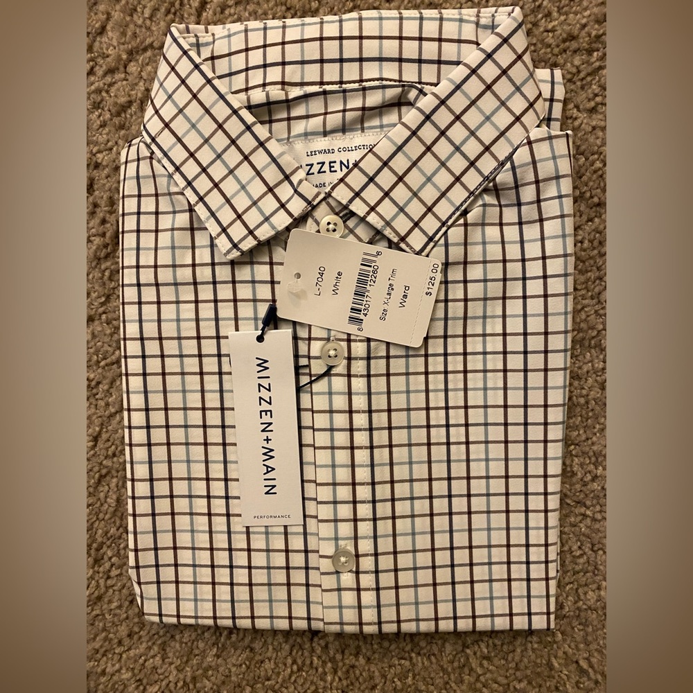 Mizzen+Main men’s long sleeve dress shirt. XL trim. White + blue plaid